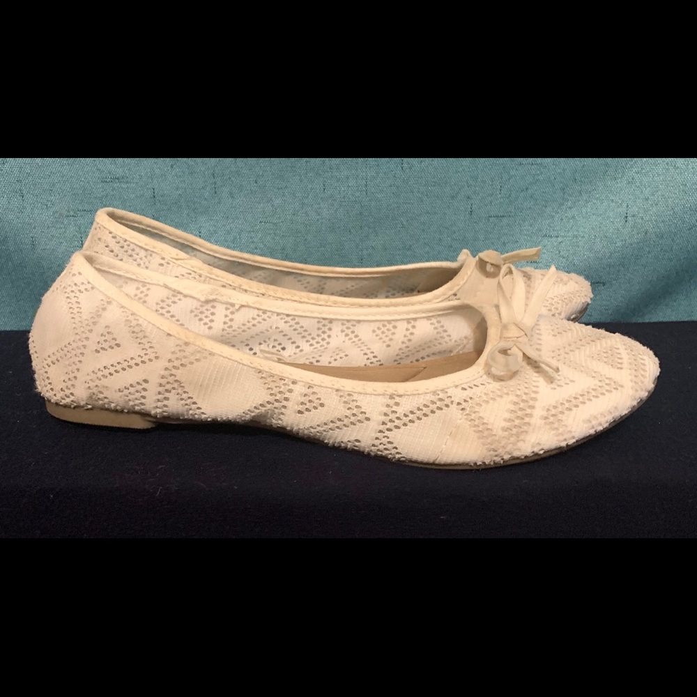 Women’s slip on shoes
